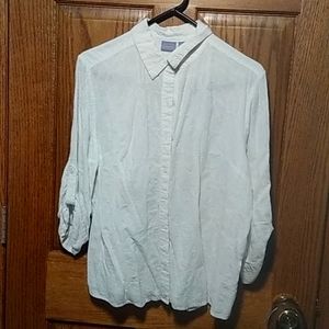 White dress shirt